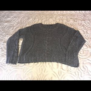 Vince cropped sweater M